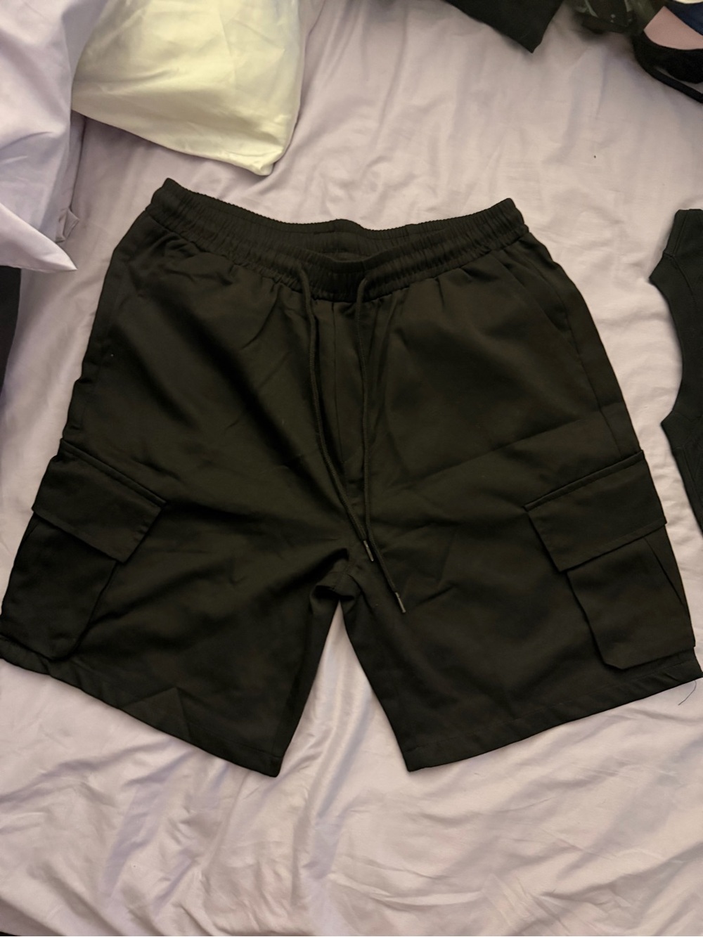 SHEIN Black Men's Cargo Shorts with Drawstring Waist